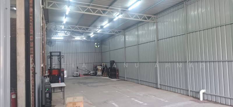 Warehouse for Rent in Subang (Selangor) - Jaleela Banu Ahmad - Interior - PropertyGuru.com.my