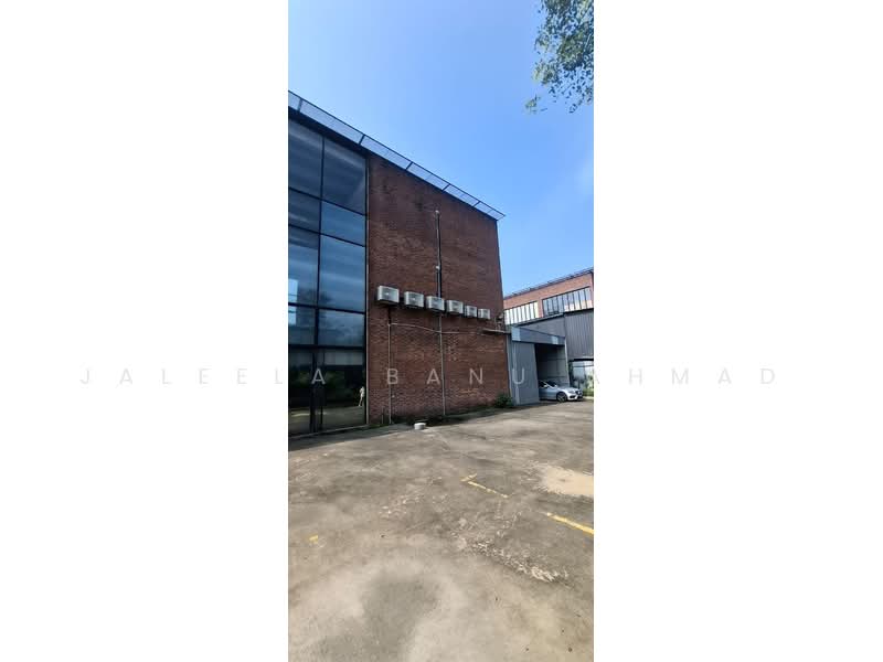 Warehouse for Rent in Subang (Selangor) - Jaleela Banu Ahmad - Exterior - PropertyGuru.com.my