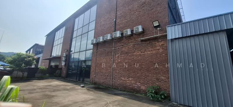 Warehouse for Rent in Subang (Selangor) - Jaleela Banu Ahmad - Exterior - PropertyGuru.com.my