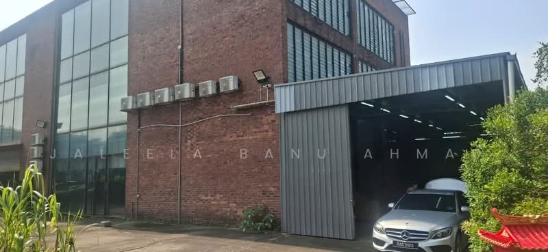 Warehouse for Rent in Subang (Selangor) - Jaleela Banu Ahmad - Exterior - PropertyGuru.com.my