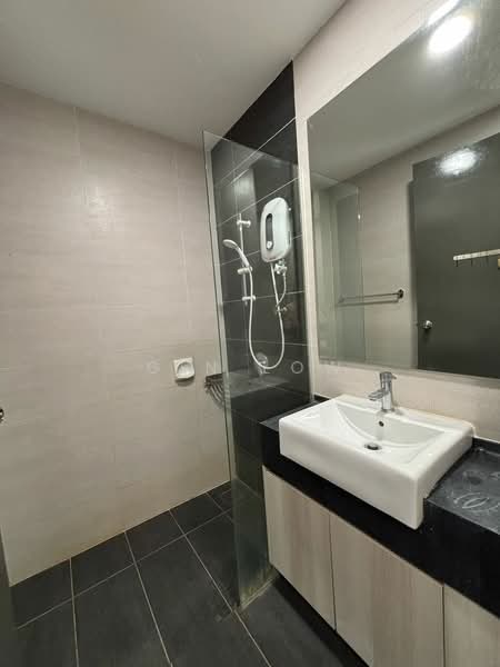 Kondominium untuk Disewa di Queensville - Gin Low - Bathroom - PropertyGuru.com.my