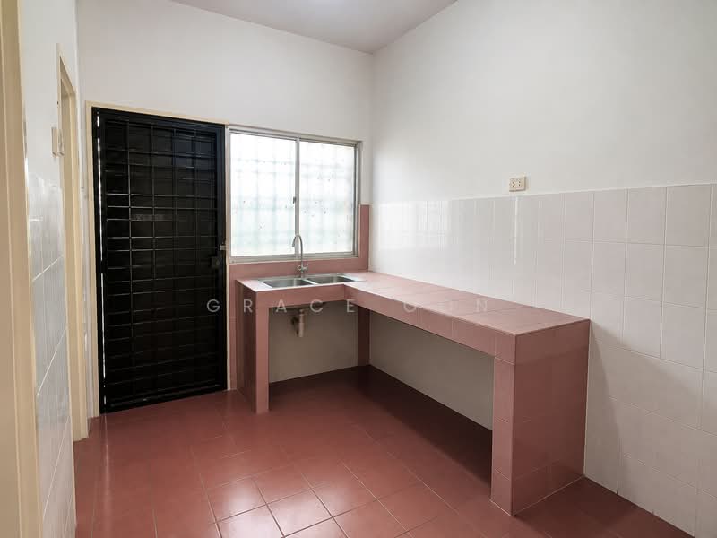 2-storey Terraced House for Sale in Taman Puncak Jalil (Seri Kembangan) - Grace Oon - PropertyGuru.com.my
