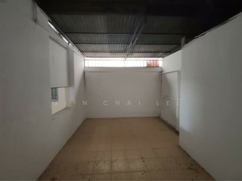 Shop for Rent in Bukit Chagar (Johor Bahru) - Jiin Chai Lee - Interior - PropertyGuru.com.my