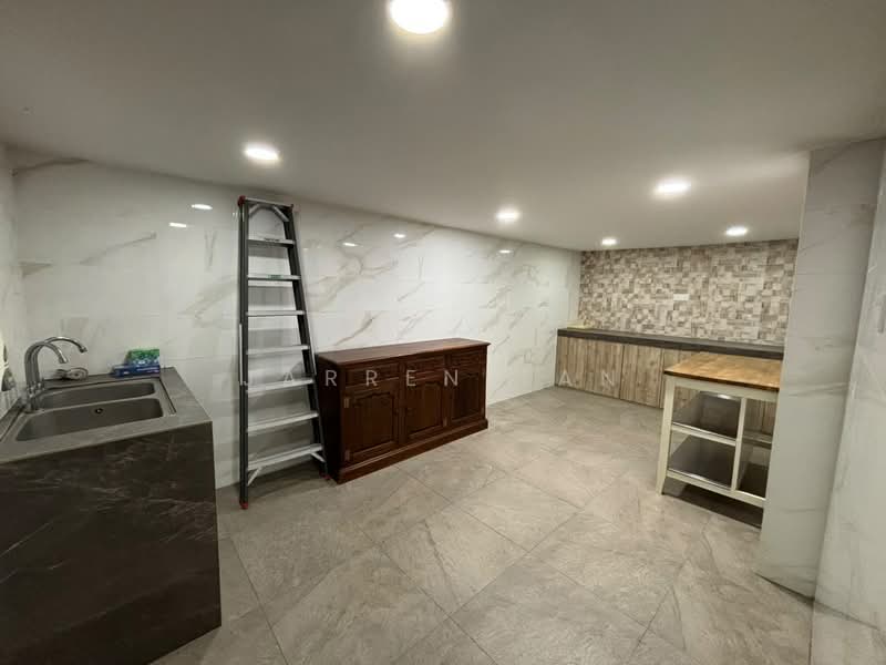 Office for Rent in Taman Puchong Prima (Puchong) - Jarren Tan - Kitchen - PropertyGuru.com.my