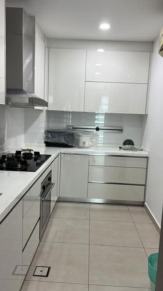 Condominium for Rent at The Brezza - Eric Cheah - Kitchen - PropertyGuru.com.my