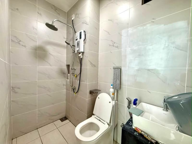 Servis Apartment untuk Dijual di Space Residency - Genki Yap - Bathroom - PropertyGuru.com.my