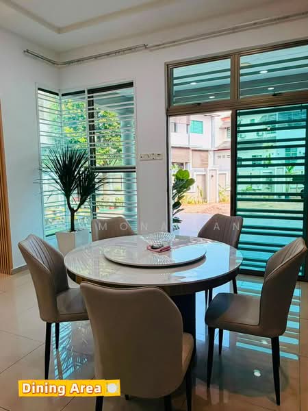 Rumah Teres 2 Tingkat untuk Disewa di Taman Paya Rumput Utama (Paya Rumput) - Ramona Tan - Dining Room - PropertyGuru.com.my