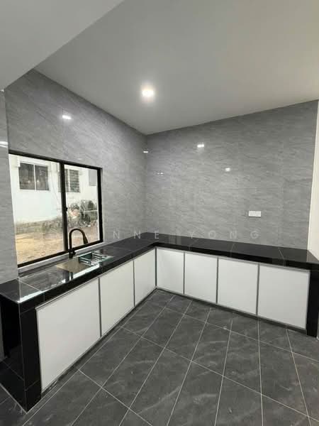 Rumah Teres 1-Tingkat untuk Dijual di Skudai (Johor) - Joanne Yong - Kitchen - PropertyGuru.com.my