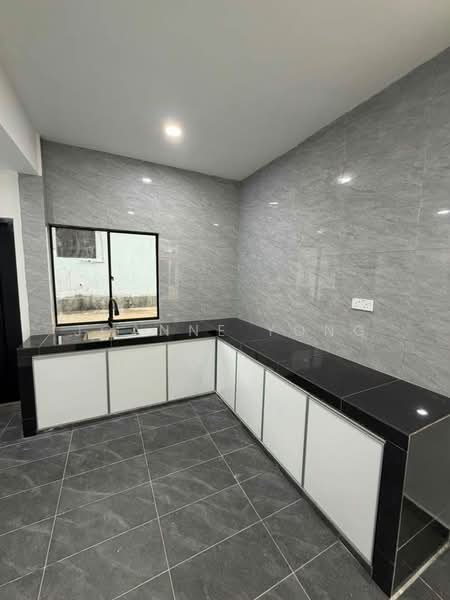 Rumah Teres 1-Tingkat untuk Dijual di Skudai (Johor) - Joanne Yong - Kitchen - PropertyGuru.com.my