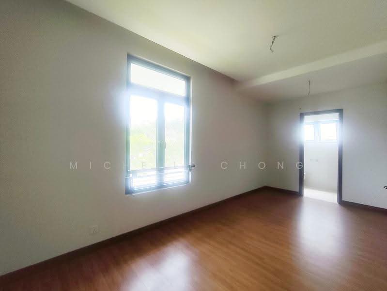 Rumah Teres 3-Tingkat untuk Dijual di Denai Alam (Shah Alam) - Michelle Chong - Room 2 - PropertyGuru.com.my