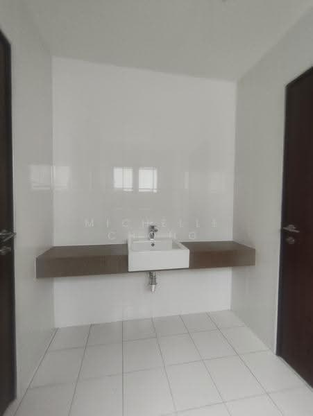 Rumah Teres 3-Tingkat untuk Dijual di Denai Alam (Shah Alam) - Michelle Chong - Bathroom - PropertyGuru.com.my