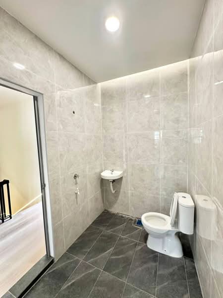 2-storey Terraced House for Sale in Taman Skudai Baru (Skudai) - Fion Choo - PropertyGuru.com.my
