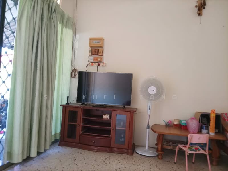 1-storey Terraced House for Sale in Taiping (Perak) - See Khei Leong - Living Room - PropertyGuru.com.my