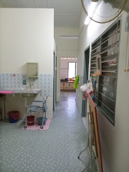 1-storey Terraced House for Sale in Taiping (Perak) - See Khei Leong - Corridor - PropertyGuru.com.my