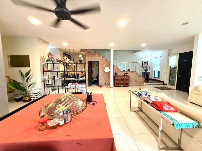 Rumah Berkembar untuk Dijual di Bandar Baru Bangi (Selangor) - Luqman Ramli - Living Room - PropertyGuru.com.my