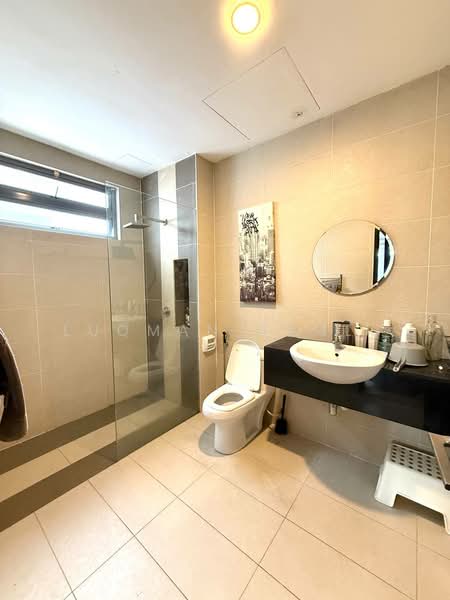 Rumah Berkembar untuk Dijual di Bandar Baru Bangi (Selangor) - Luqman Ramli - Bathroom - PropertyGuru.com.my