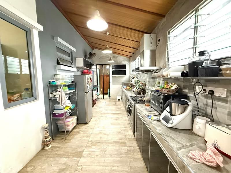 Rumah Berkembar untuk Dijual di Bandar Baru Bangi (Selangor) - Luqman Ramli - Kitchen - PropertyGuru.com.my