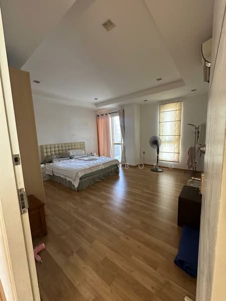 Semi-Detached House for Sale in Kuching (Sarawak) - Erica Bong - PropertyGuru.com.my