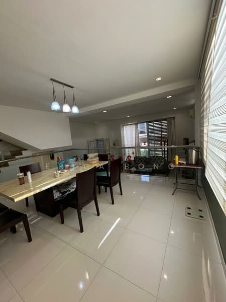 Semi-Detached House for Sale in Kuching (Sarawak) - Erica Bong - PropertyGuru.com.my