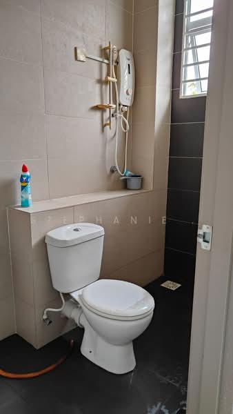 Townhouse for Sale in Taman Pandan Indah (Ampang) - Stephanie . - Bathroom - PropertyGuru.com.my