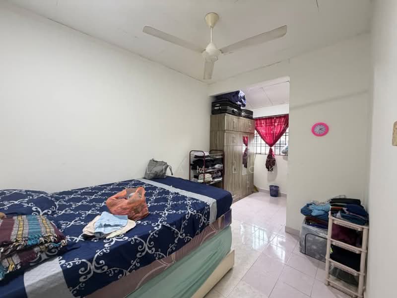 2-storey Terraced House for Sale in Mutiara Rini (Skudai) - William Loke - Bedroom - PropertyGuru.com.my