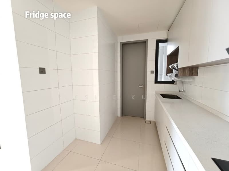 Servis Apartment untuk Disewa di The Era @ Duta North - Leslie Kua - Kitchen - PropertyGuru.com.my