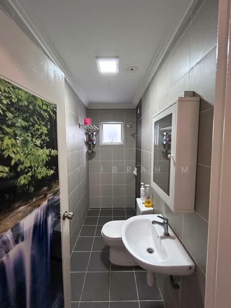 Condominium for Sale at Seri Tijanni - Azli Ibrahim - Bathroom - PropertyGuru.com.my