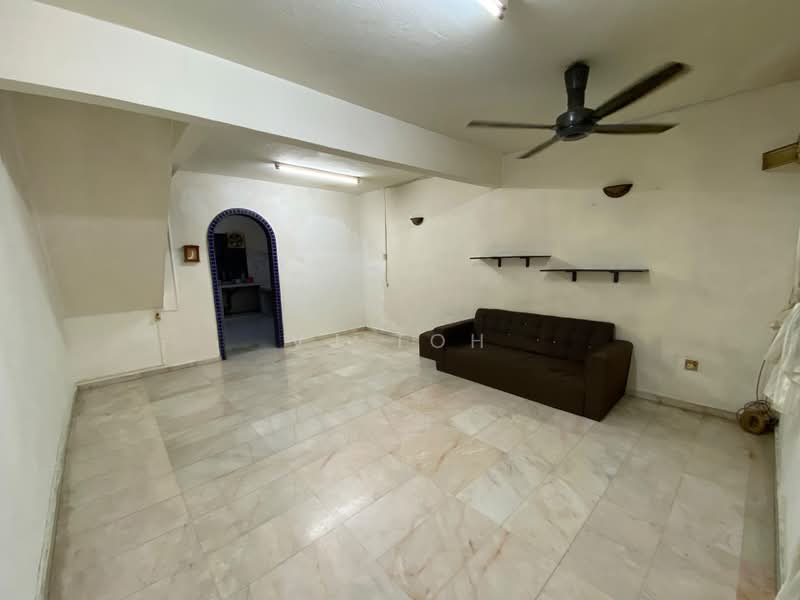 Rumah Teres 2 Tingkat untuk Disewa di Taman Desa Cemerlang (Ulu Tiram) - VJ Toh - PropertyGuru.com.my
