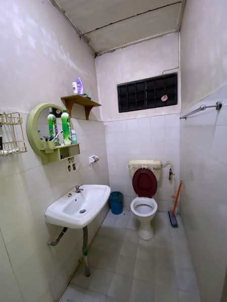 Rumah Teres 2 Tingkat untuk Disewa di Taman Desa Cemerlang (Ulu Tiram) - VJ Toh - PropertyGuru.com.my