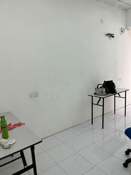 Shop / Office for Rent in Taman Daya (Johor Bahru) - Vlien Lua - PropertyGuru.com.my
