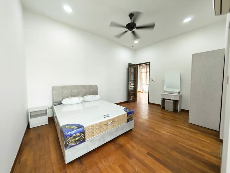 Rumah Berkembar untuk Disewa di Taman Sutera Utama (Skudai) - Stephanie Yap - Bedroom - PropertyGuru.com.my