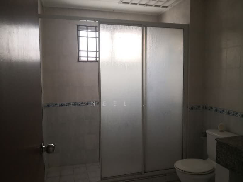 Rumah Teres 2-Tingkat untuk Dijual di Pusat Bandar Puchong (Puchong) - NEEL . - Bathroom - PropertyGuru.com.my