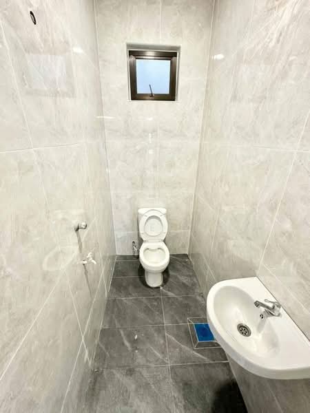 Rumah Teres 2-Tingkat untuk Dijual di Skudai (Johor) - Joanne Yong - Bathroom - PropertyGuru.com.my