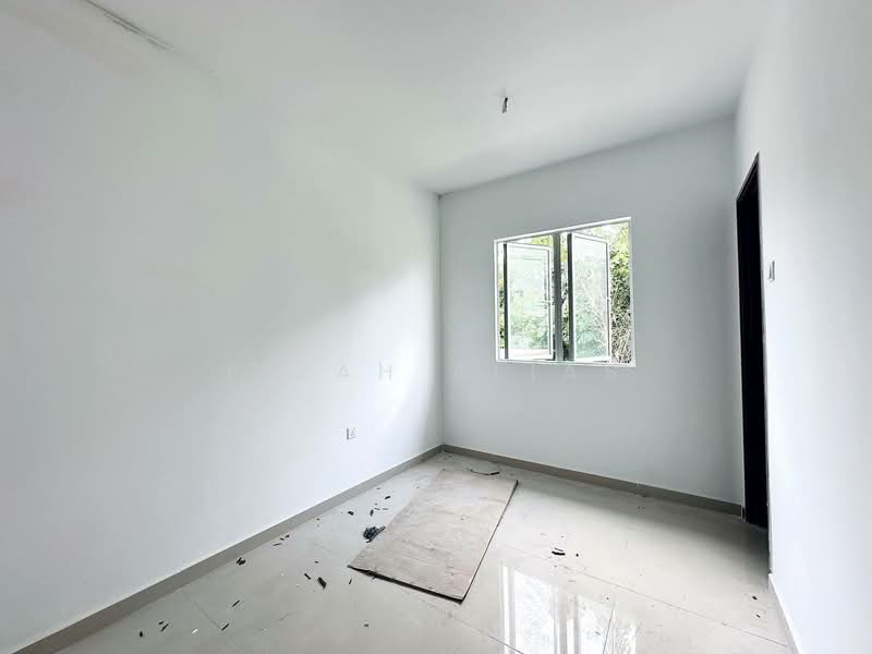 Semi-Detached House for Sale in Shah Alam (Selangor) - Izzah Alias - PropertyGuru.com.my