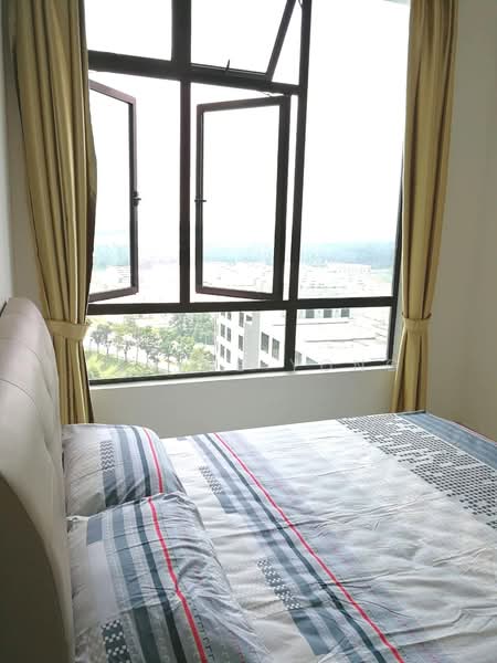 Service Residence for Sale at D'Summit Residences - Janice Yong - Bedroom - PropertyGuru.com.my