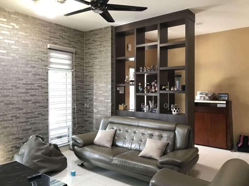 Cluster House for Rent in Johor Bahru (Johor) - Andy Heng - Living Room - PropertyGuru.com.my
