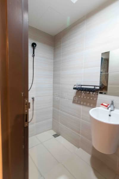 Servis Apartment untuk Disewa di Serviced Residence @ 3 Towers - Tan Chuan Yoong - Bathroom - PropertyGuru.com.my