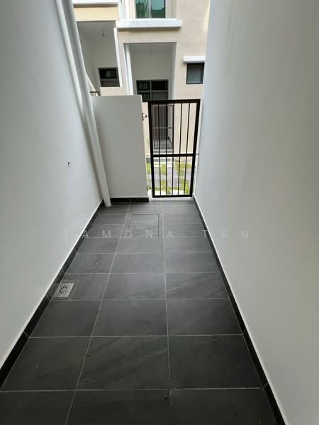 Rumah Teres untuk Dijual di Tanjong Minyak (Melaka) - Ramona Tan - Exterior - PropertyGuru.com.my