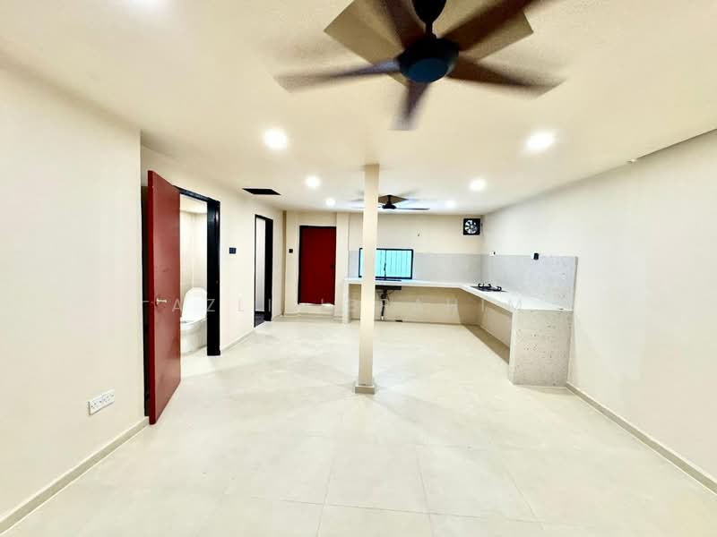 2-storey Terraced House for Sale in Ukay Heights (Ampang) - Azli Ibrahim - Bathroom - PropertyGuru.com.my