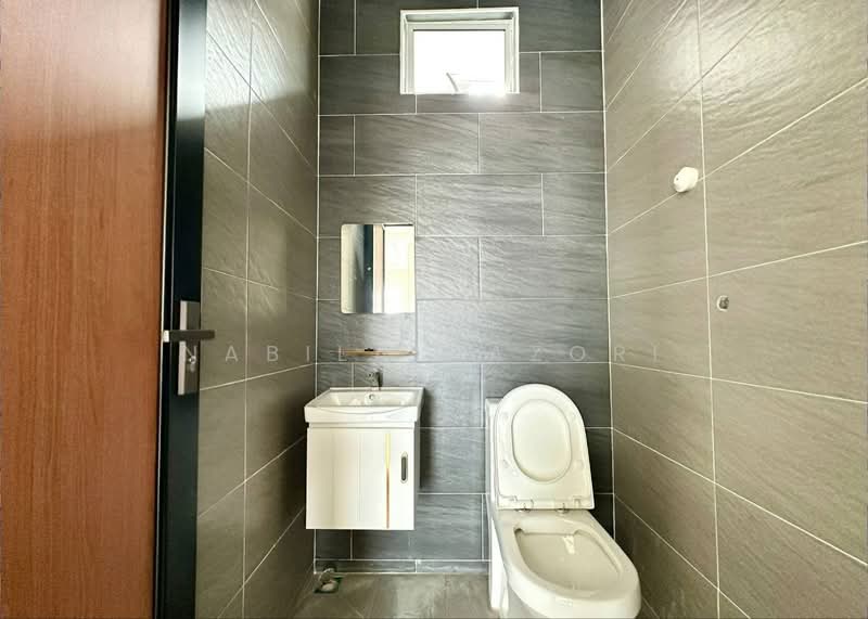 Semi-Detached House for Sale in Pasir Tumboh (Kota Bharu) - Nabila Nazori - Bathroom - PropertyGuru.com.my