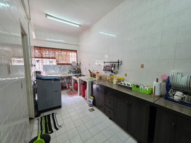 Rumah Teres 2 Tingkat untuk Dijual di Taman Seri Taming (Cheras) - Tommy Liew - PropertyGuru.com.my