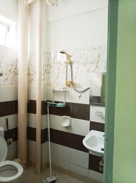 Pangsapuri untuk Disewa di Bayu Tiara - Bosco Teoh - Bathroom - PropertyGuru.com.my