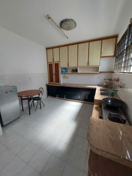 Rumah Teres 2 Tingkat untuk Dijual di Taman Bagan (Butterworth) - Samuel Yeoh - Kitchen - PropertyGuru.com.my