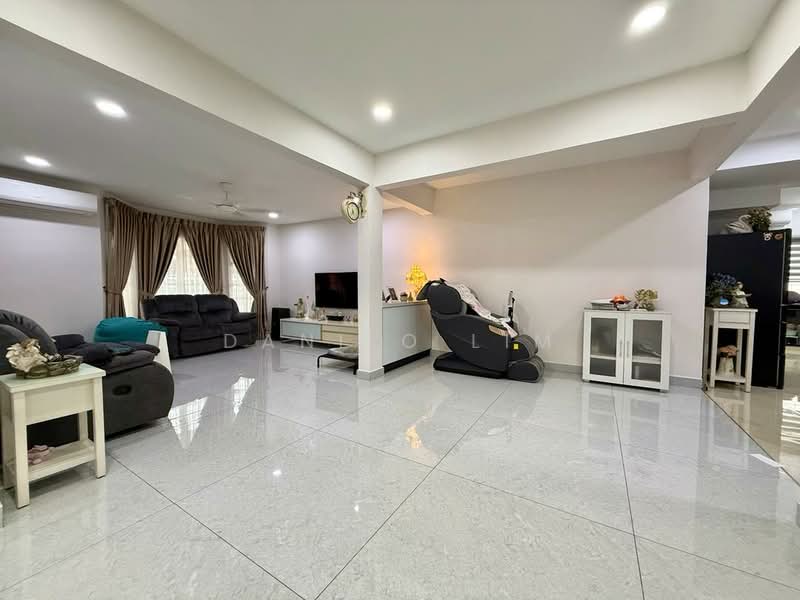 2-storey Terraced House for Sale in Bandar Tun Hussein Onn (Cheras) - Danilo Lim - Living Room - PropertyGuru.com.my