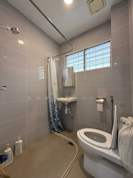 2-storey Terraced House for Sale in Bandar Tun Hussein Onn (Cheras) - Danilo Lim - Bathroom - PropertyGuru.com.my