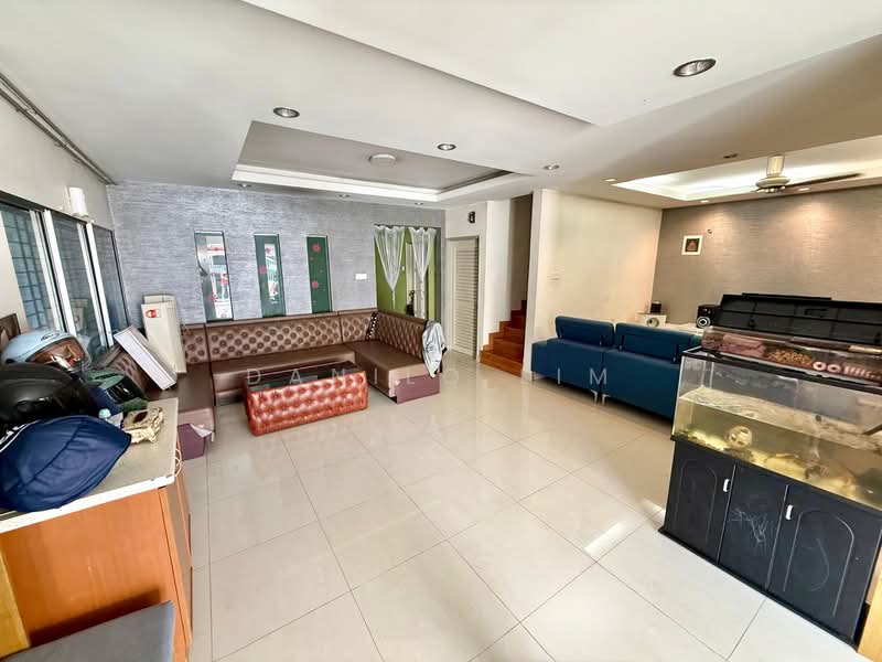 Semi-Detached House for Sale in Bandar Tun Hussein Onn (Cheras) - Danilo Lim - Living Room - PropertyGuru.com.my