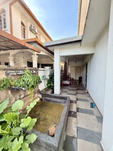 Semi-Detached House for Sale in Bandar Tun Hussein Onn (Cheras) - Danilo Lim - Exterior - PropertyGuru.com.my