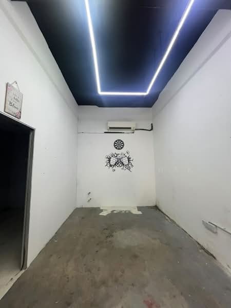 Kedai untuk Disewa di Puncak Alam (Selangor) - Rohana Ishak - Interior - PropertyGuru.com.my