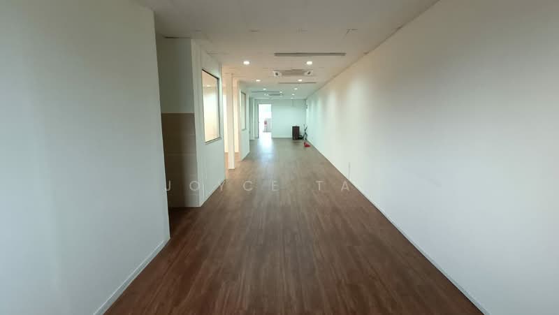 Office for Sale in Seksyen 51 (Petaling Jaya) - Joyce Tan - Corridor - PropertyGuru.com.my