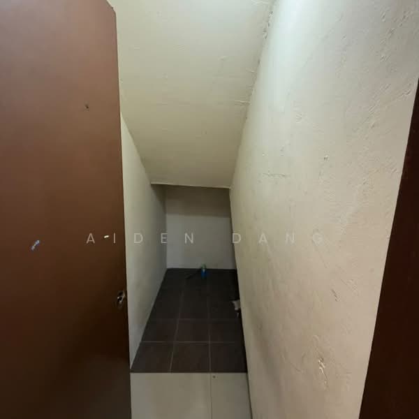 2-storey Terraced House for Sale in Taman Puncak Jalil (Seri Kembangan) - Aiden Dang - Interior - PropertyGuru.com.my
